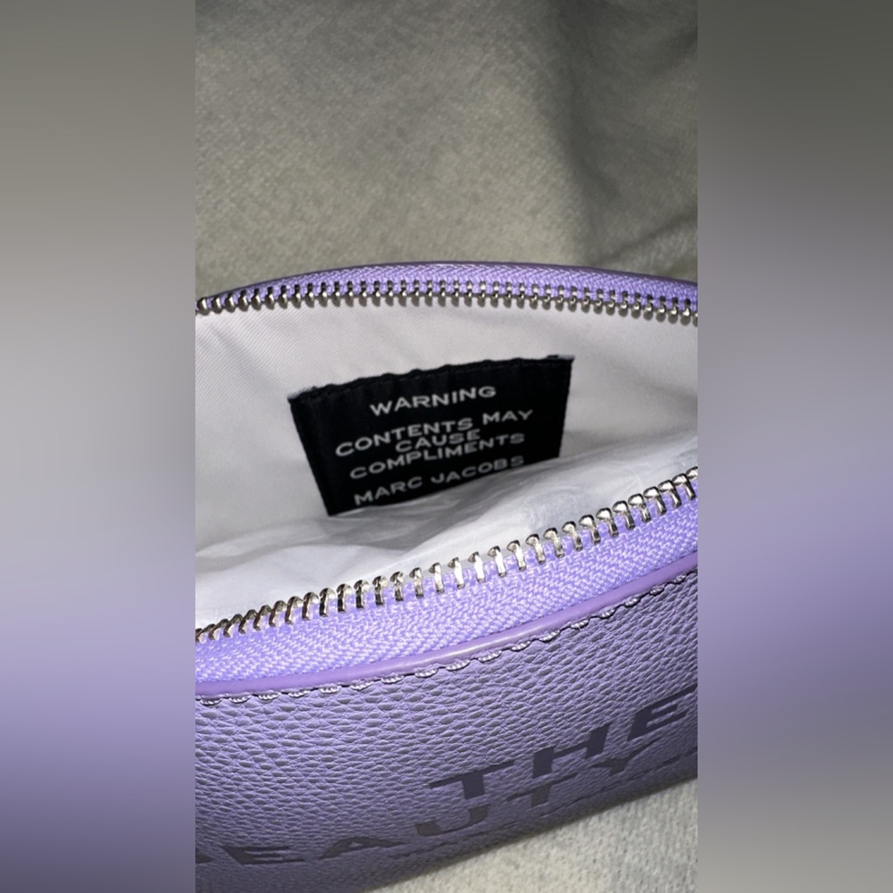 Marc Jacobs The Beauty Bag - Picture 4 of 5